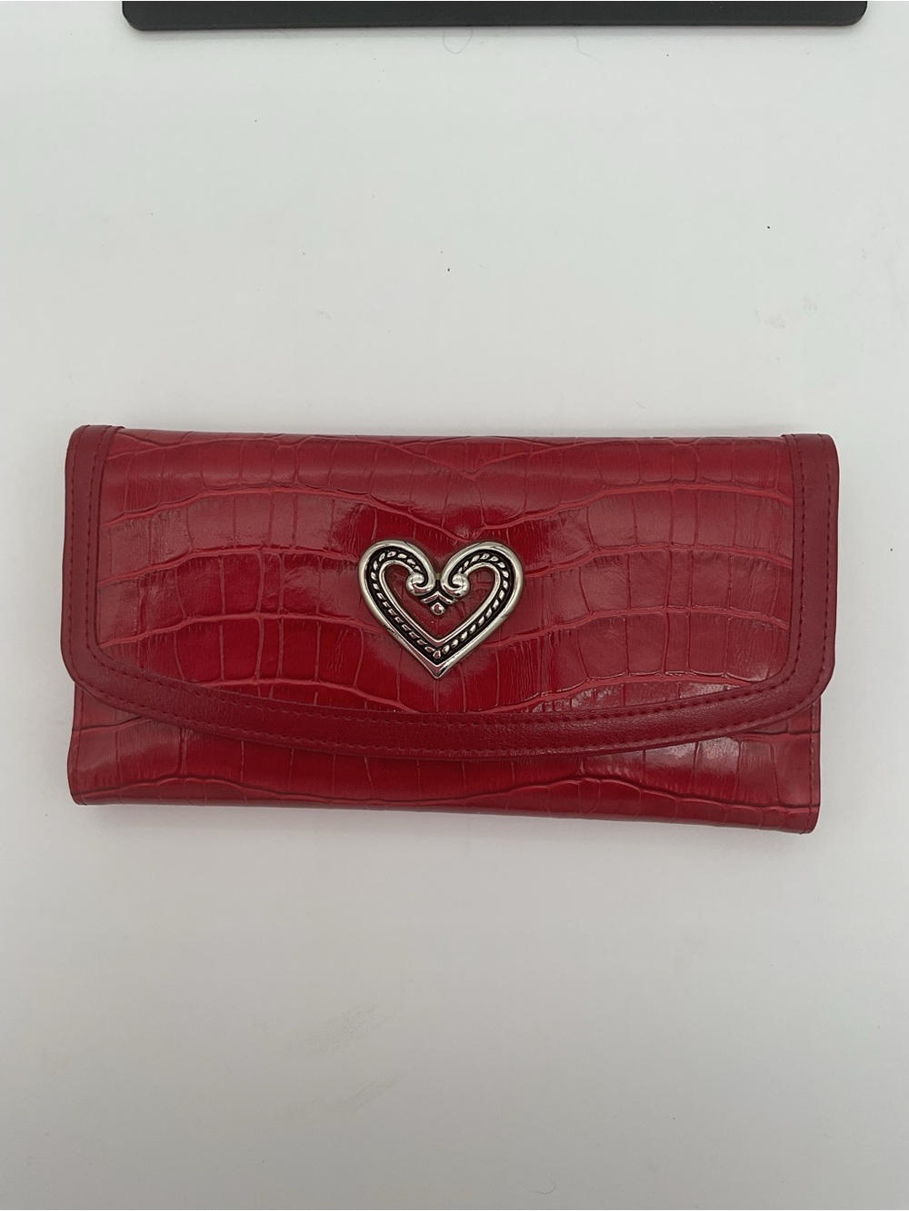 Red Croc-Embossed Heart Clasp Wallet